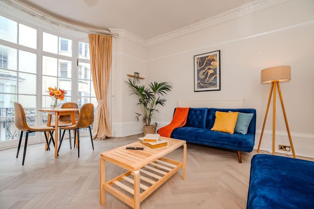 Beautiful Sea View I Spacious One Bed Room Flat I Sleep 4 Guests Bp2 Brighton Eksteriør bilde