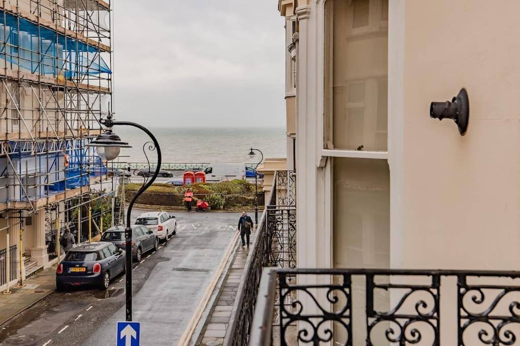Beautiful Sea View I Spacious One Bed Room Flat I Sleep 4 Guests Bp2 Brighton Eksteriør bilde